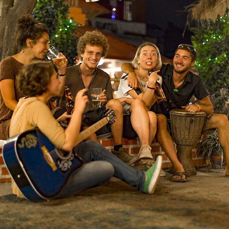 Zostel Kathmandu Hostel Екстериор снимка