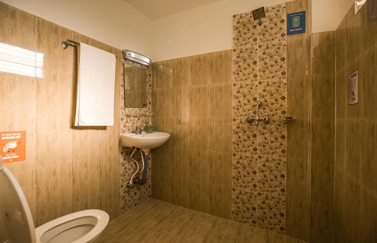 Zostel Kathmandu Hostel Екстериор снимка