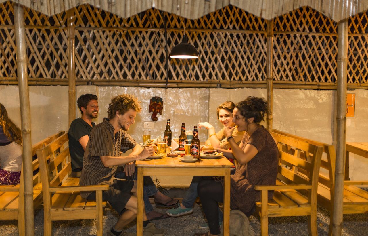 Zostel Kathmandu Hostel Екстериор снимка