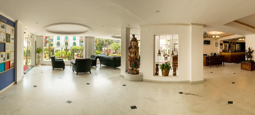 Zostel Kathmandu Hostel Екстериор снимка